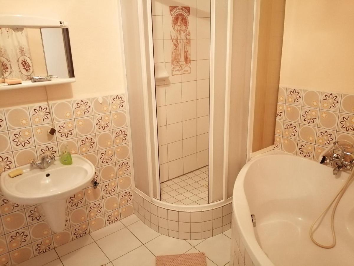 Apartmany Sedek Roprachtice Eksteriør billede